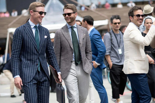 The Ultimate Guide to Choosing the Perfect Men’s Suit in 2025