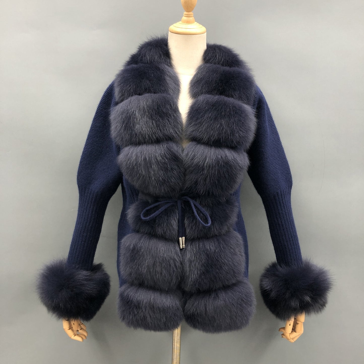 Women’s Wool Blend Cardigan with Detachable Fox Fur Collar