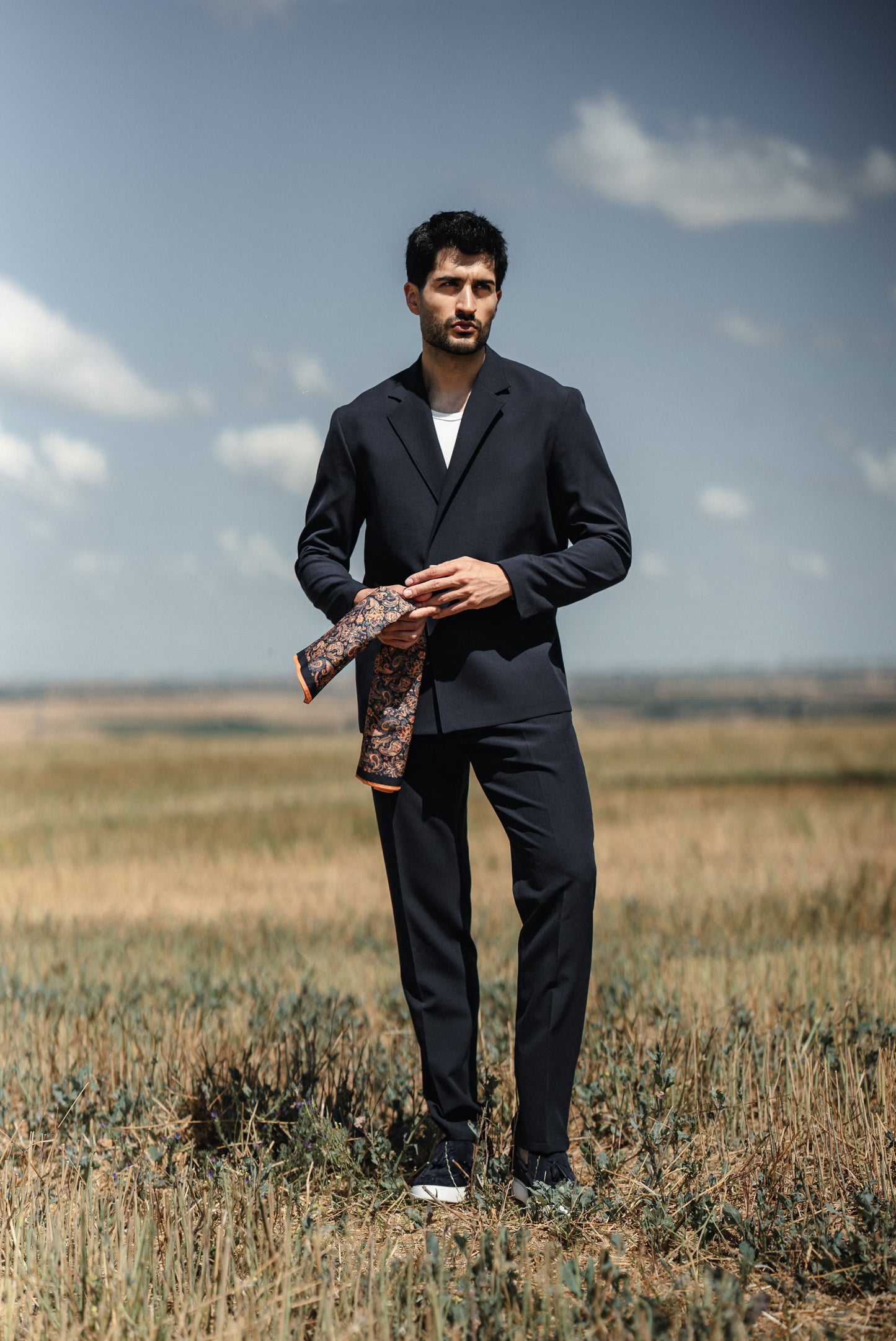 Luxury Navy Blue Men’s Suit