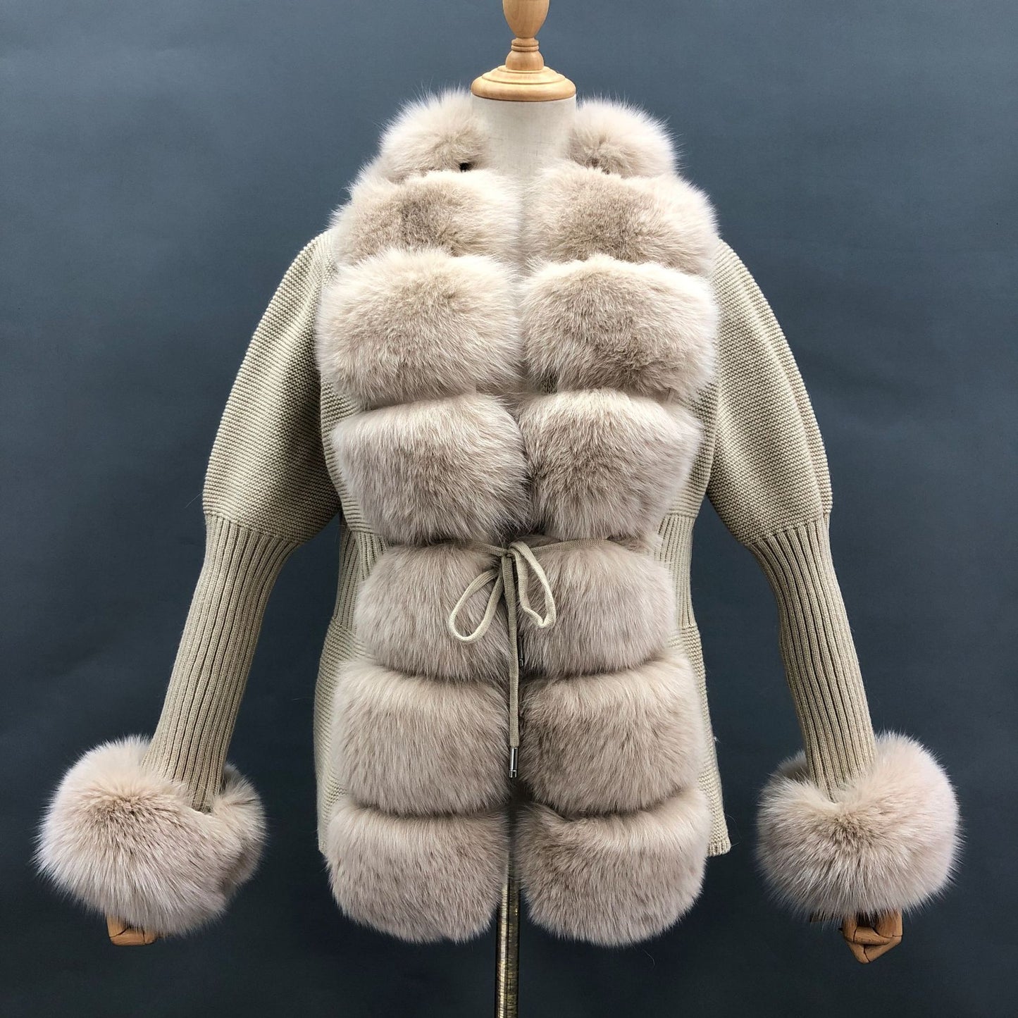 Women’s Wool Blend Cardigan with Detachable Fox Fur Collar