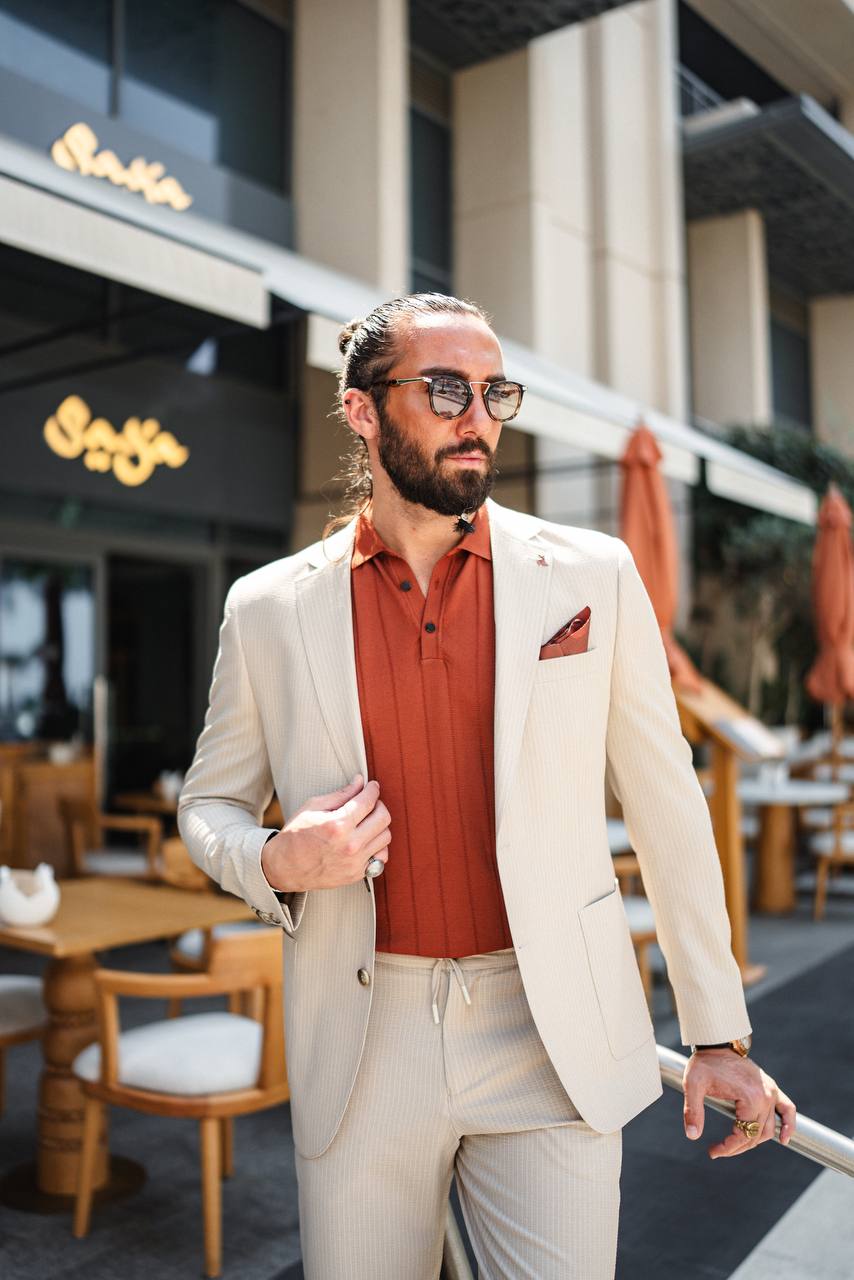 Men's Off-White Pinstripe Summer Suit
