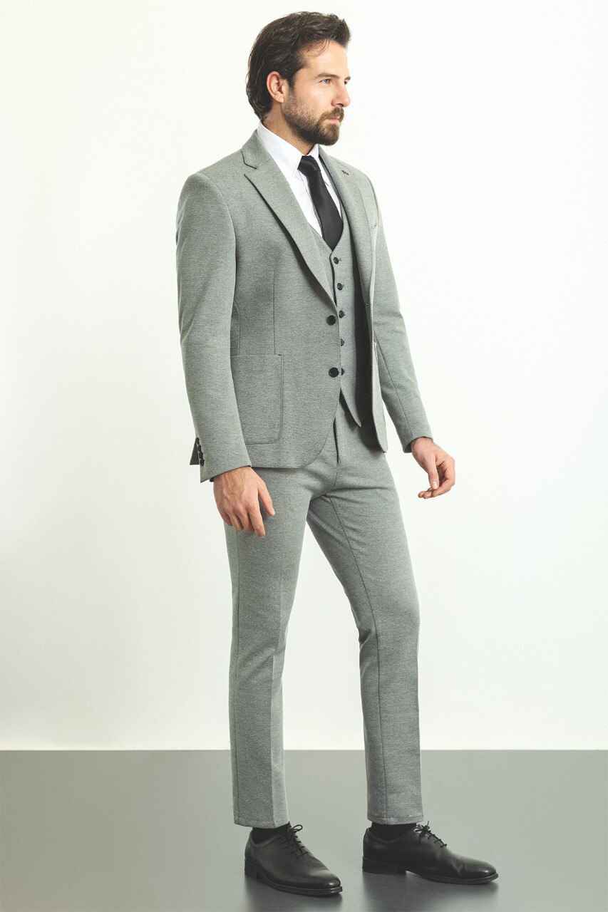 Light Gray Modern Slim Fit Three-Piece Suit